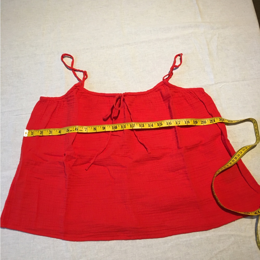 Cotton Crop Top - Picture 2 of 3